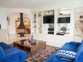 Holiday Home Ty Stella by Interhome
